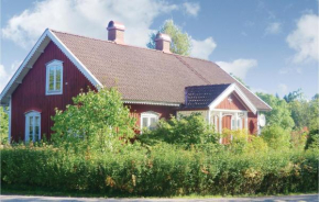 Отель Holiday home Vissefjärda 25 with Sauna  Långasjö